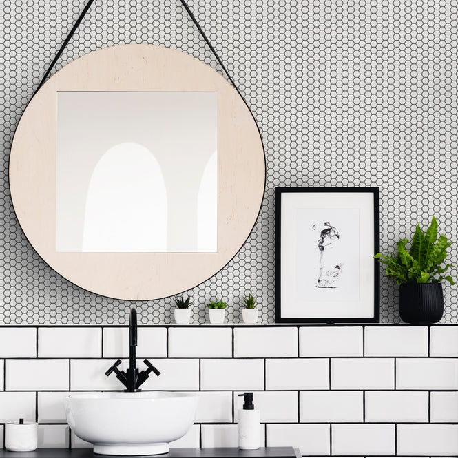 Graham & Brown / OASIS / HEXAGON LATTICE WHITE 112650