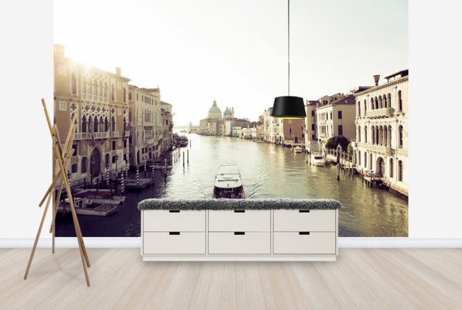 PHOTOWALL / Taxi Boat on Grand Canal (e24245)