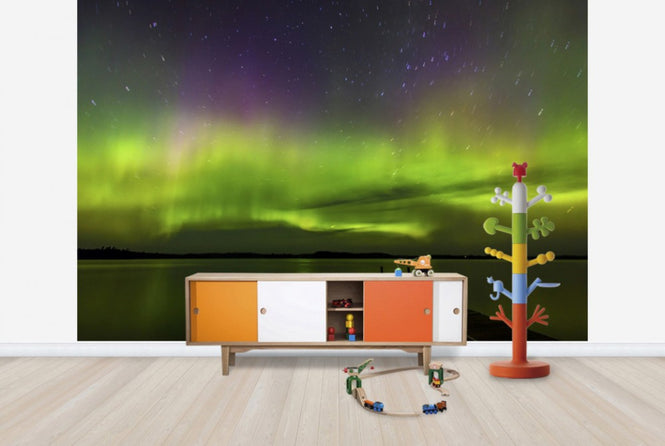 PHOTOWALL / Aurora Borealis over Burntside Lake (e24579)