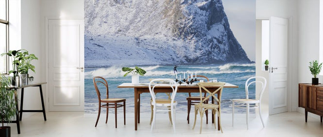 PHOTOWALL / Surfing Lofoten in Winter (e313040)