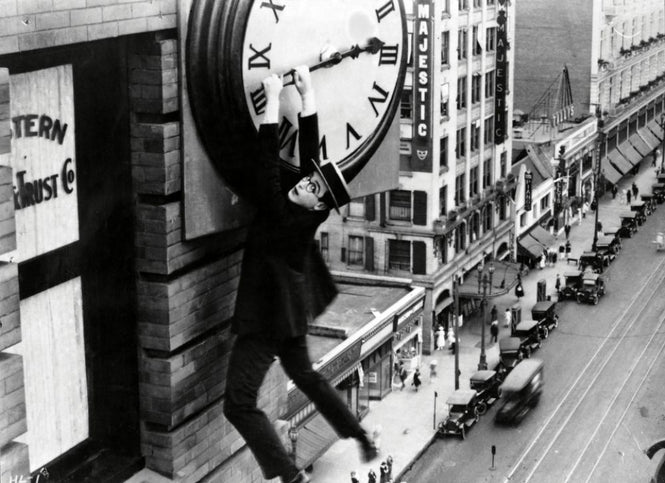 PHOTOWALL / Harold Lloyd in Safety Last (e314865)
