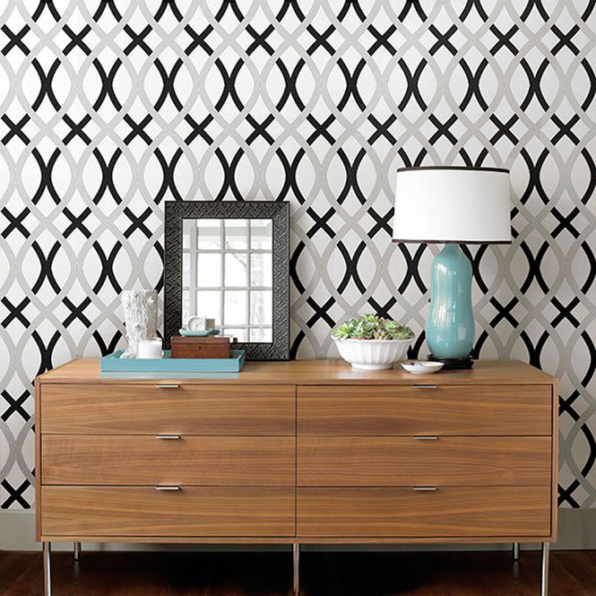 【限定数】はがせる シール 壁紙 NU WALLPAPER / Black and Silver Lattice Peel And Stick Wallpaper / NU1658